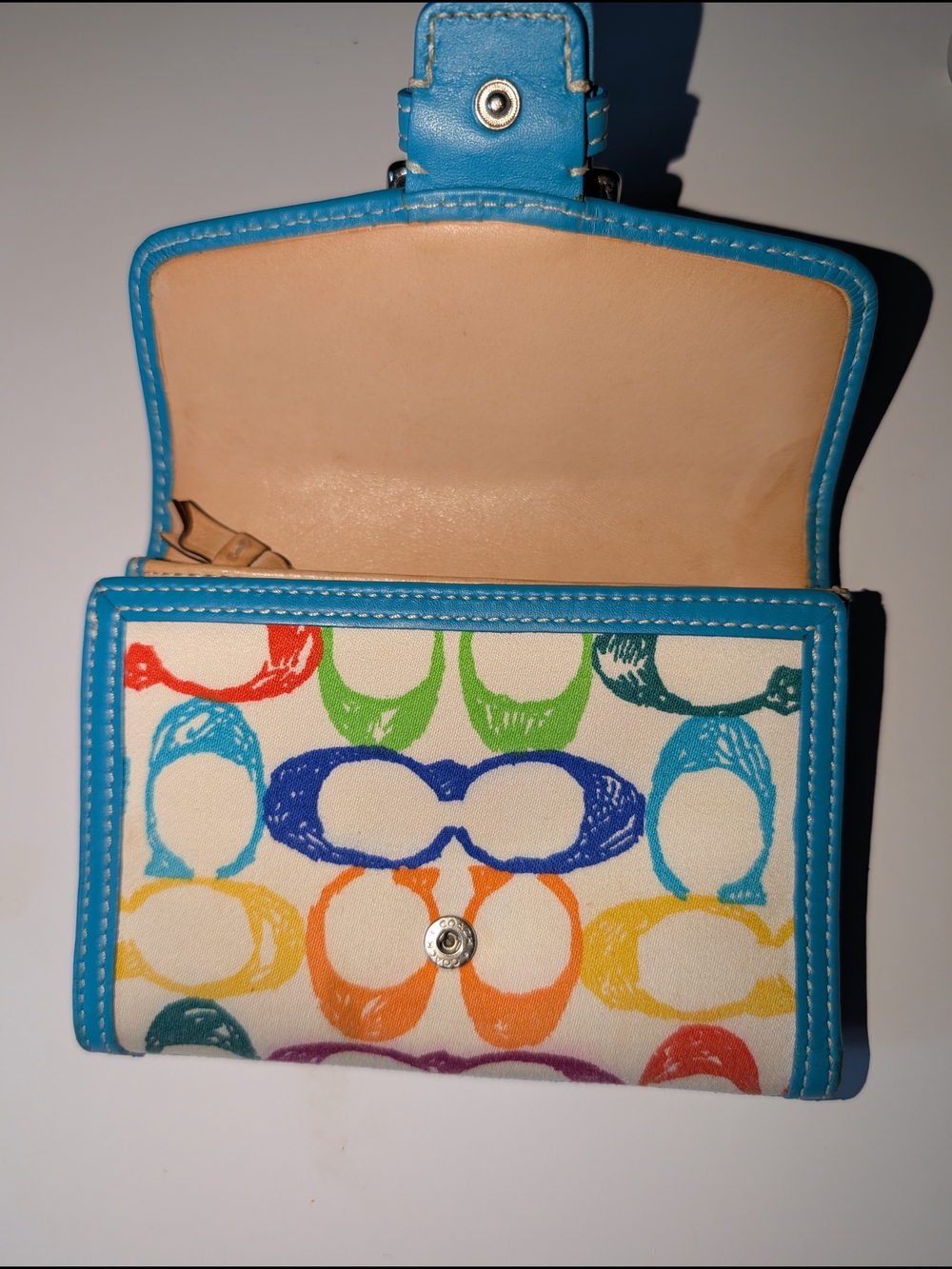 Coach Vintage Multicolor Signature Circle Canvas Tote and Matching Wallet Set - Picture 7 of 14